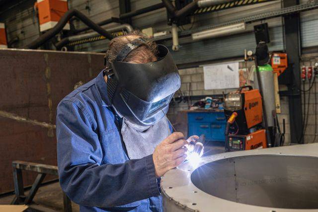 ⚡ Mobile Maintenance Welder – Northern Ontario Mine, 7/7 — Winnipeg, Ontario