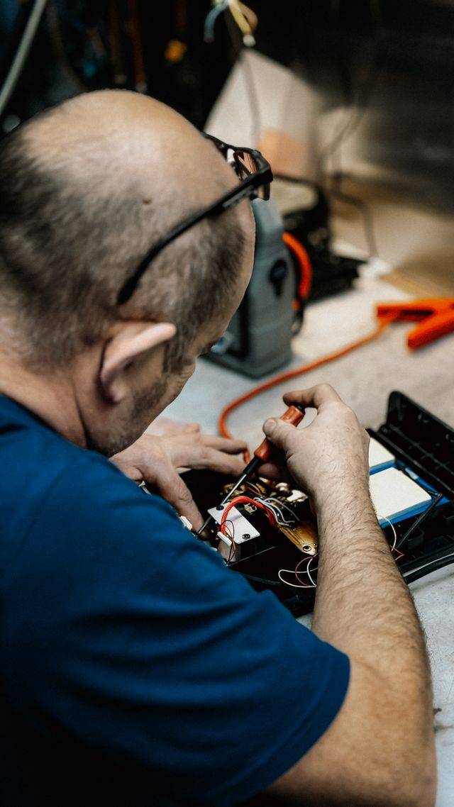 ⚡ Journeyperson Electrician – Northern Saskatchewan Projects, La Ronge (7/7) — La Ronge, Saskatchewan